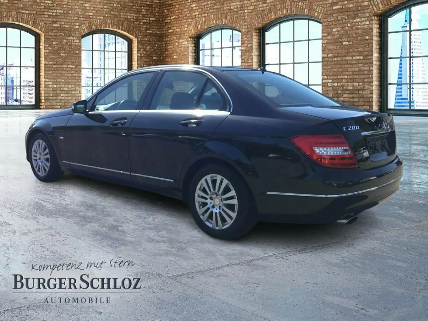 Vehicle image, number 7