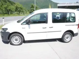 Vehicle image thumbnail, number 4