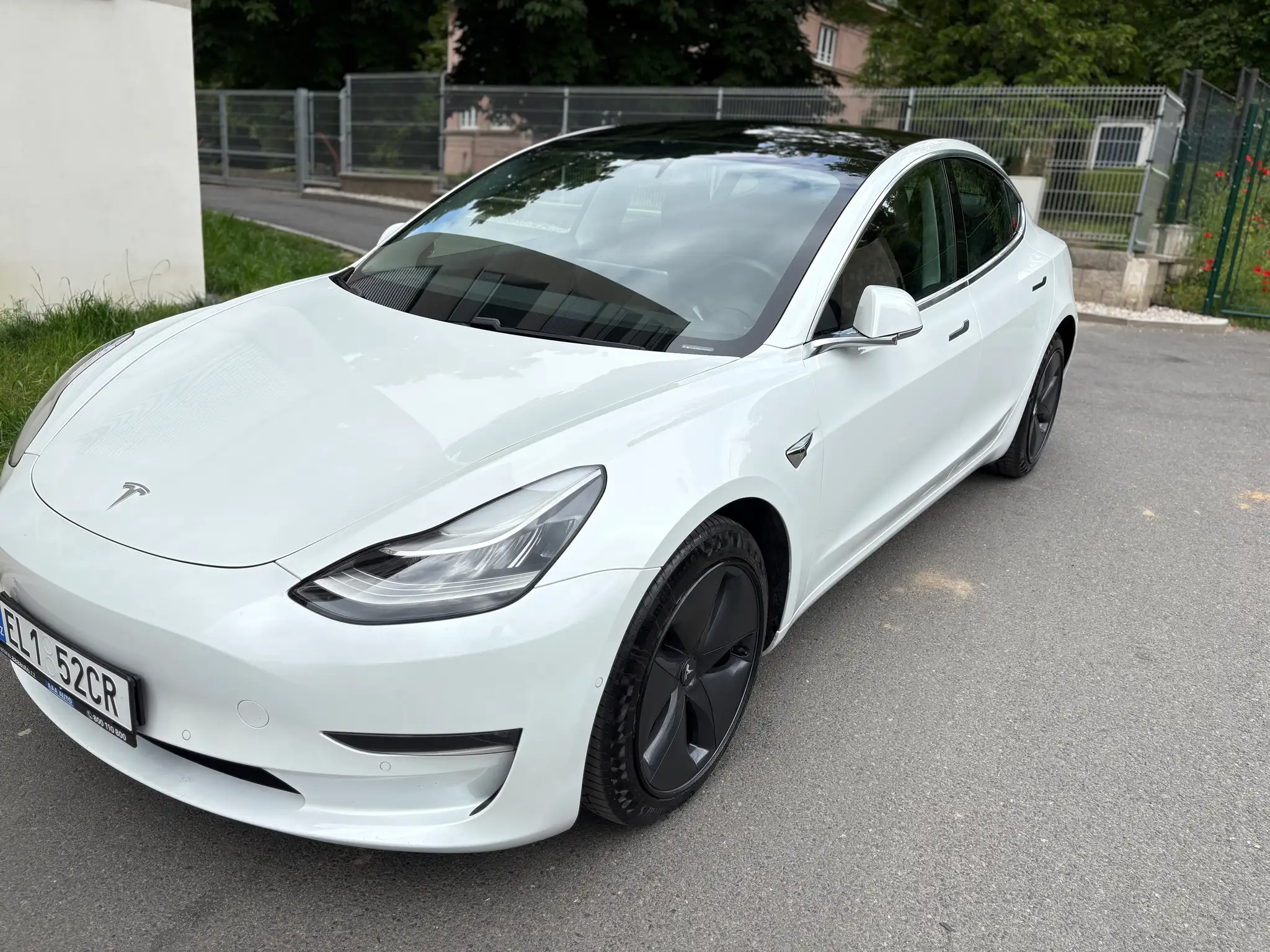 Vehicle image, number 3