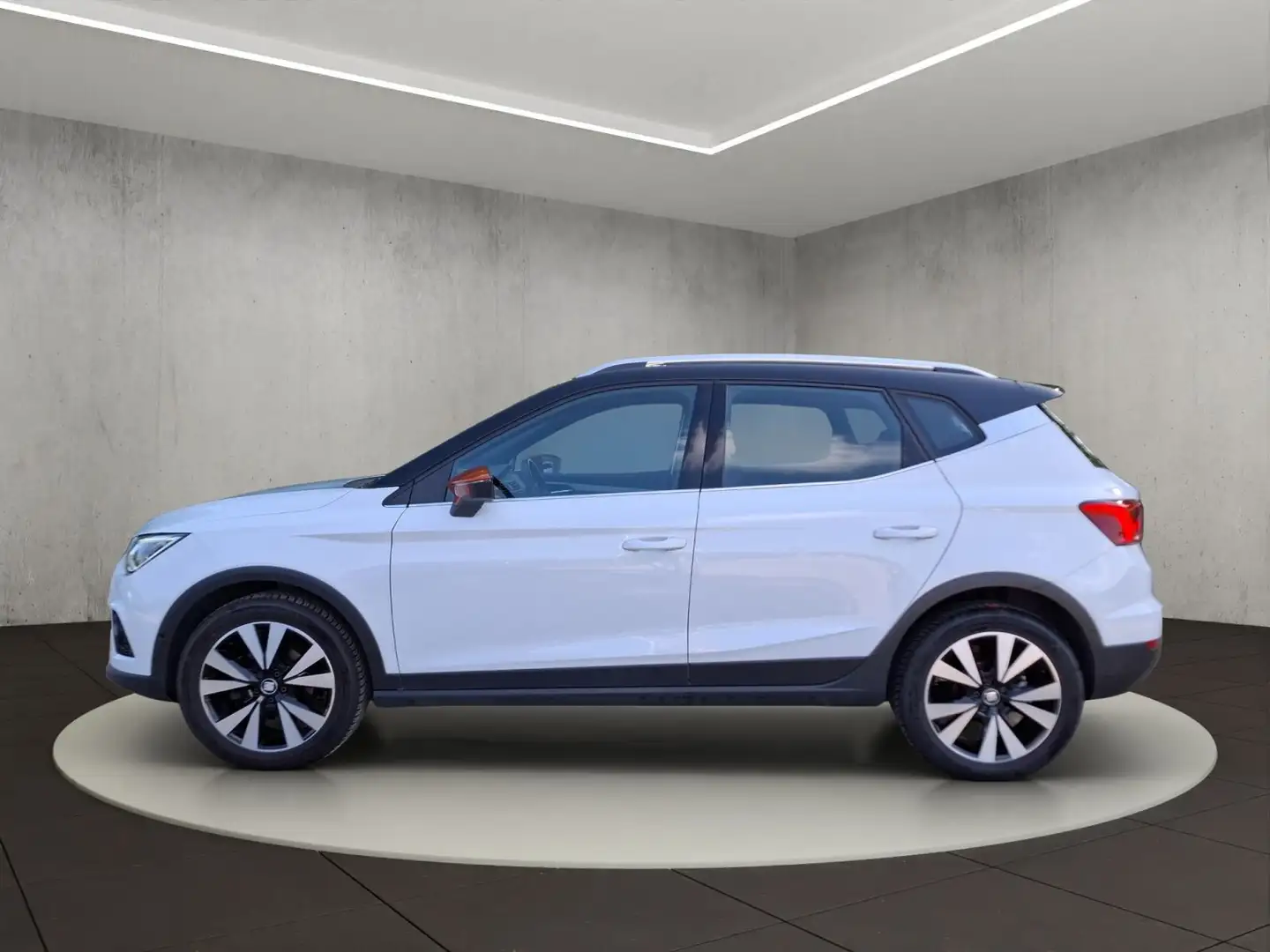 Vehicle image, number 2
