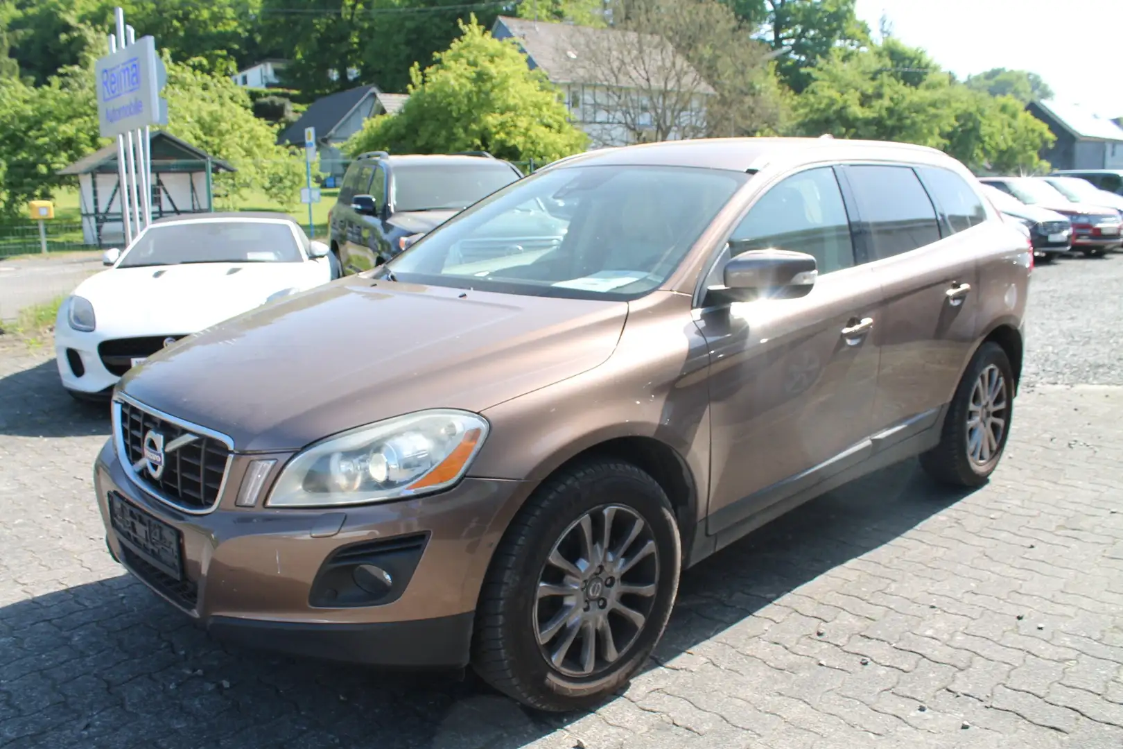 Vehicle image, number 4