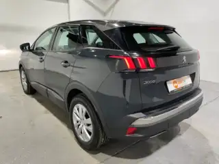 Vehicle image thumbnail, number 2