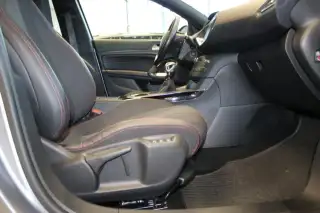 Vehicle image thumbnail, number 8