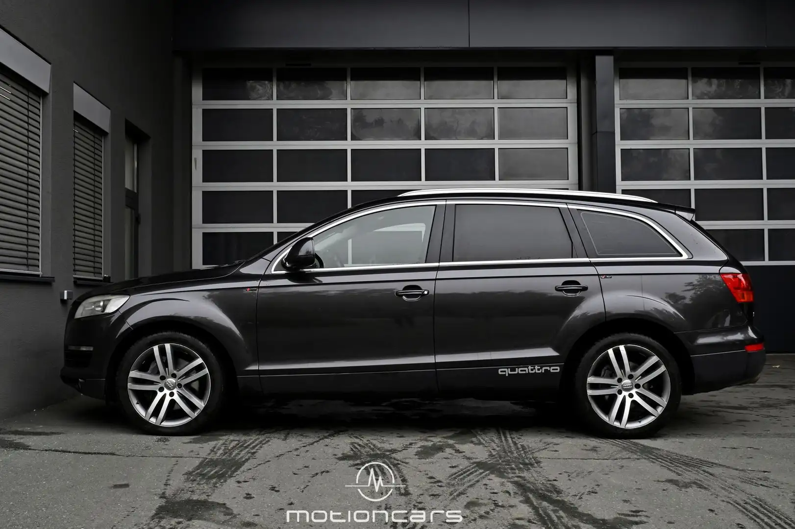 Vehicle image, number 6