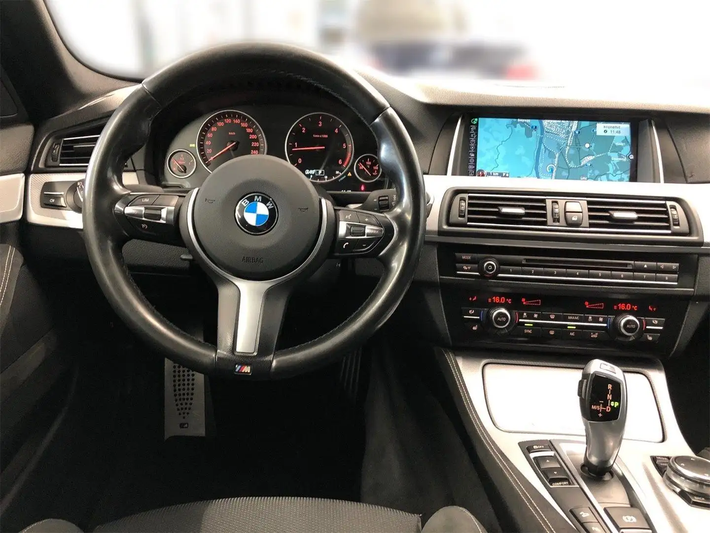 Vehicle image, number 8