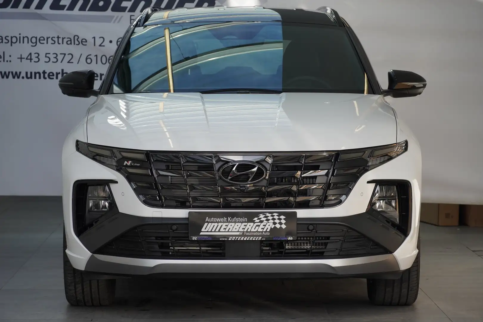 Vehicle image, number 4