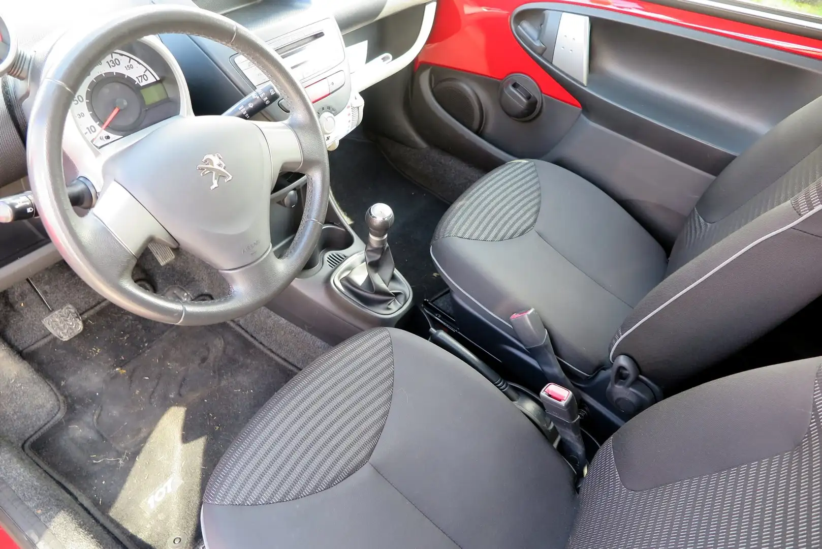 Vehicle image, number 4