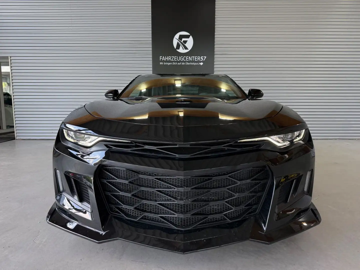 Vehicle image, number 4