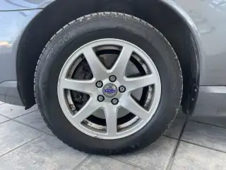 Vehicle image thumbnail, number 4