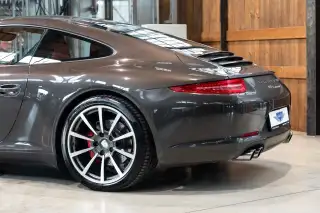 Vehicle image thumbnail, number 7