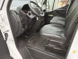 Vehicle image thumbnail, number 8