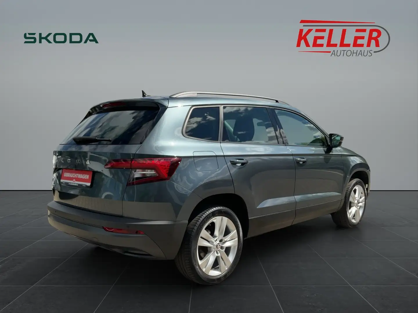 Vehicle image, number 6