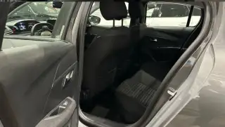 Vehicle image thumbnail, number 9