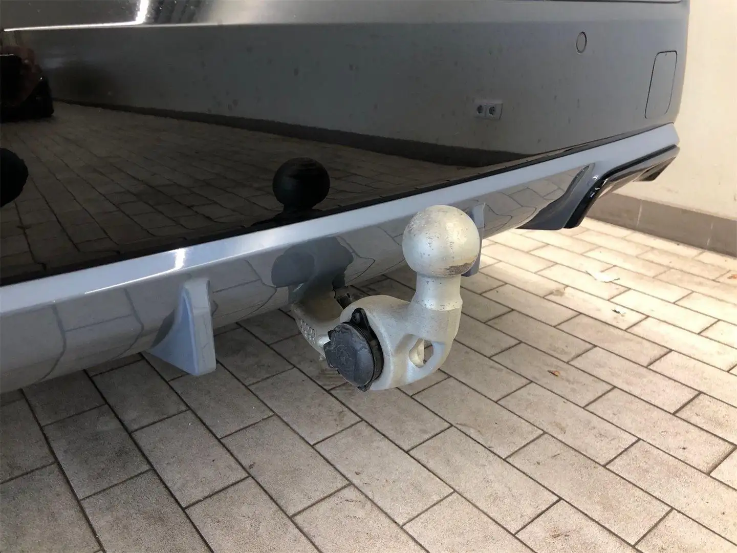 Vehicle image, number 11