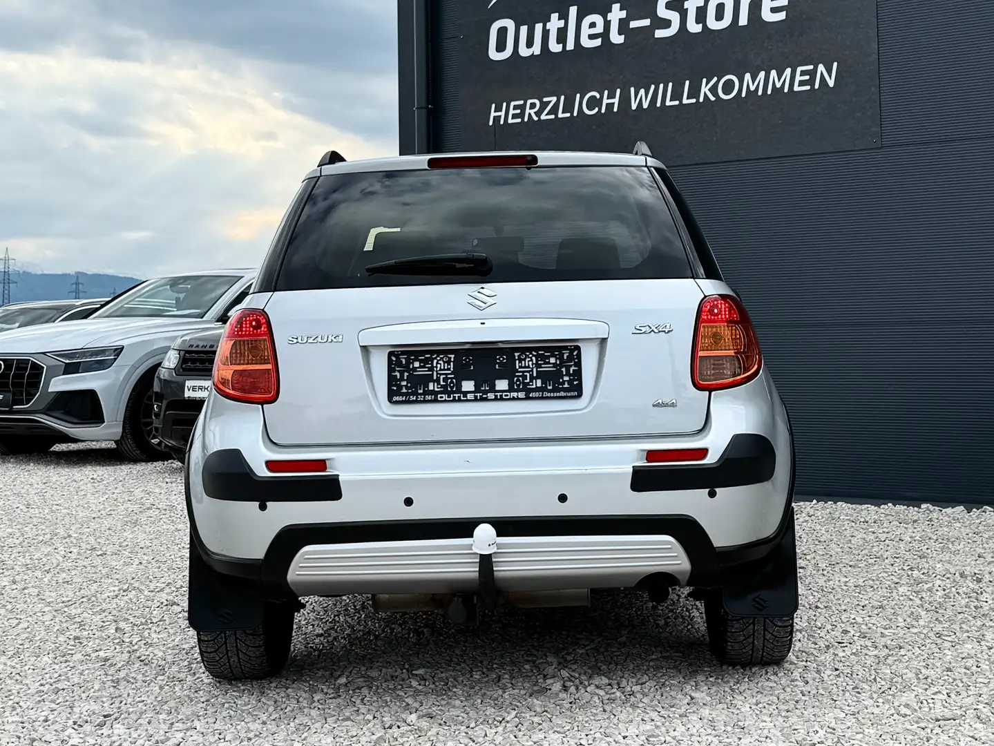 Vehicle image, number 5