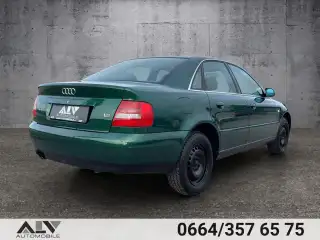 Vehicle image thumbnail, number 4