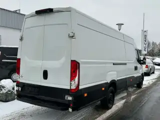Vehicle image thumbnail, number 4
