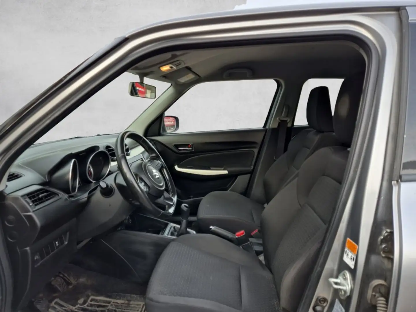 Vehicle image, number 9