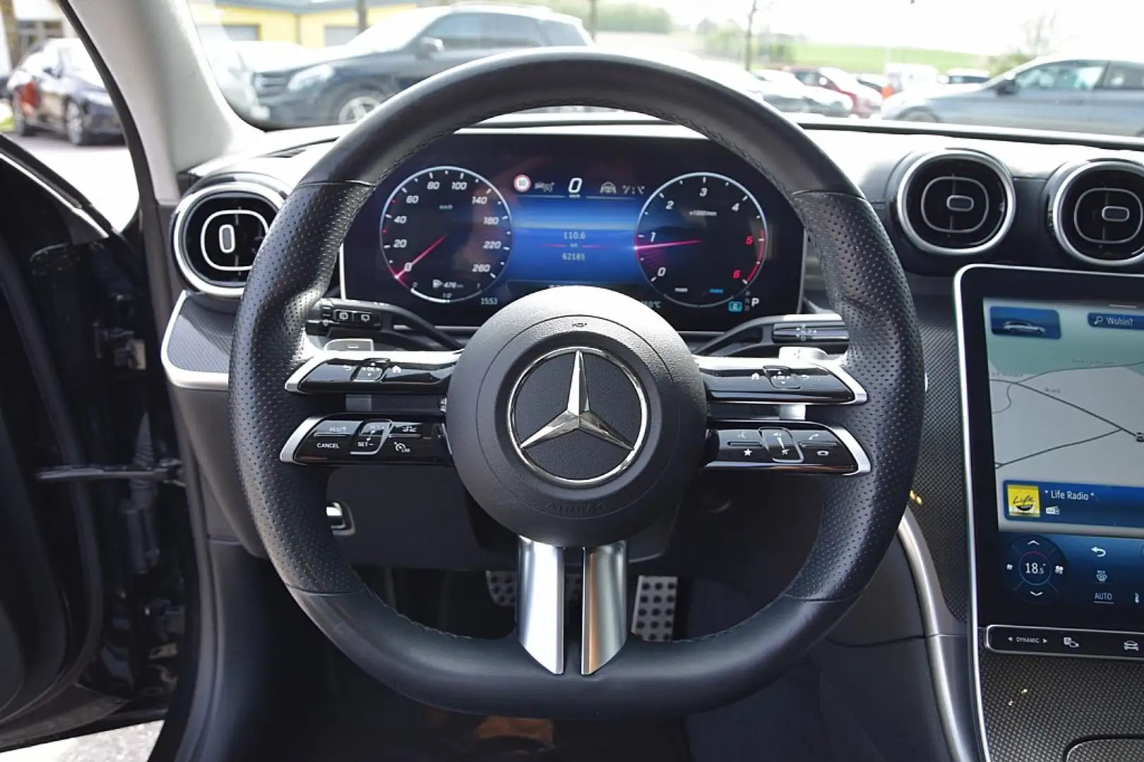 Vehicle image, number 8