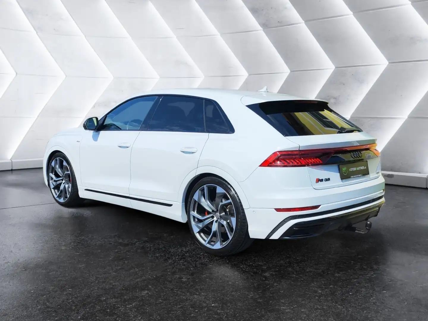 Vehicle image, number 3
