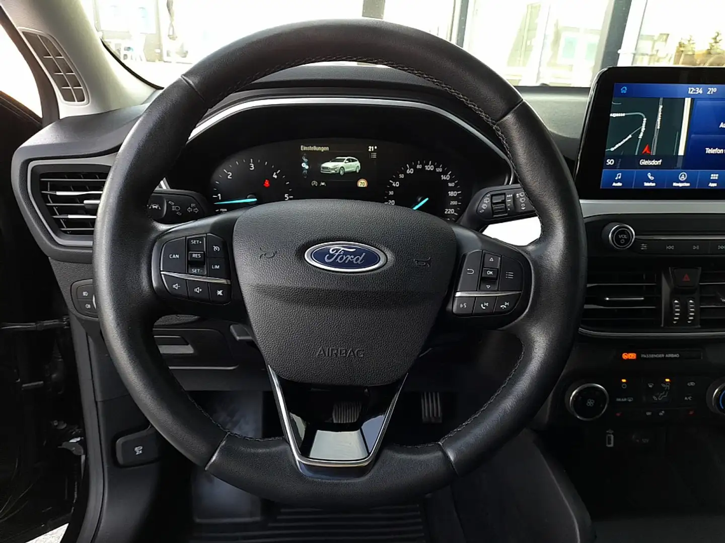 Vehicle image, number 9