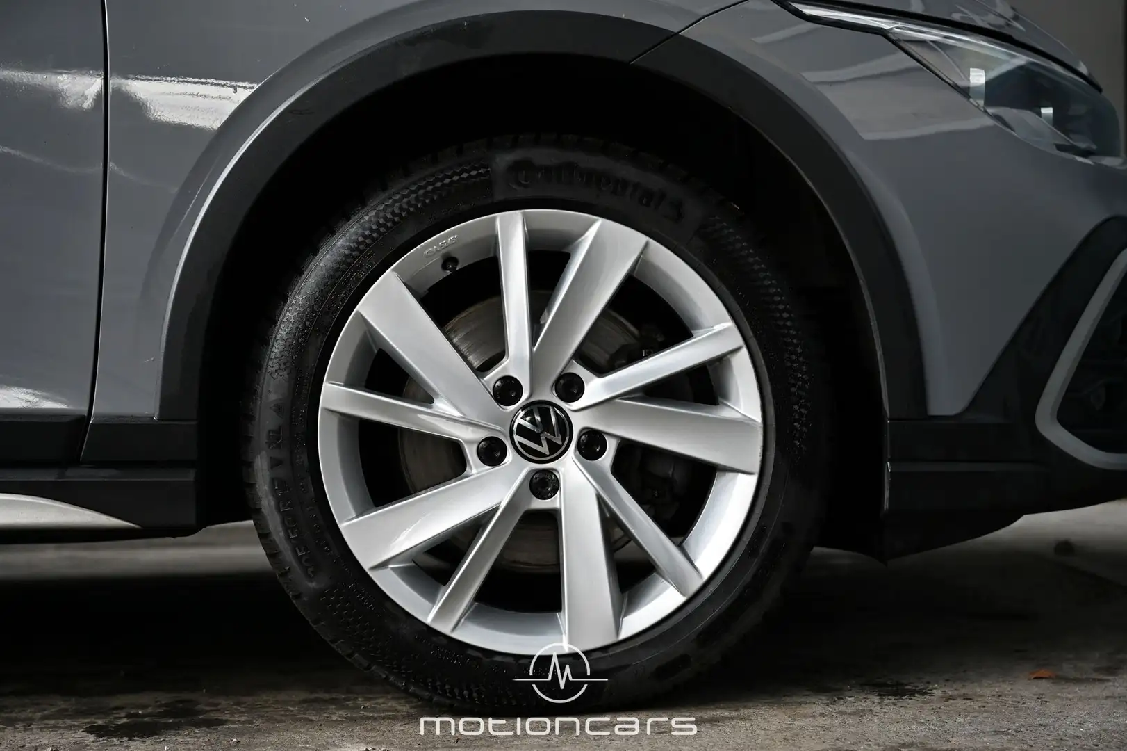 Vehicle image, number 7