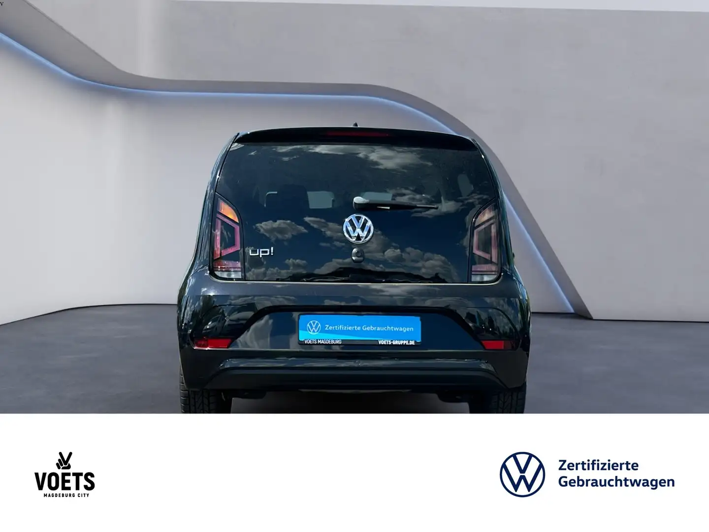 Vehicle image, number 4