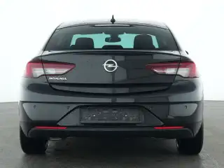 Vehicle image thumbnail, number 4
