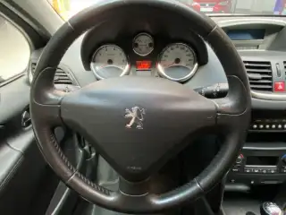 Vehicle image thumbnail, number 11