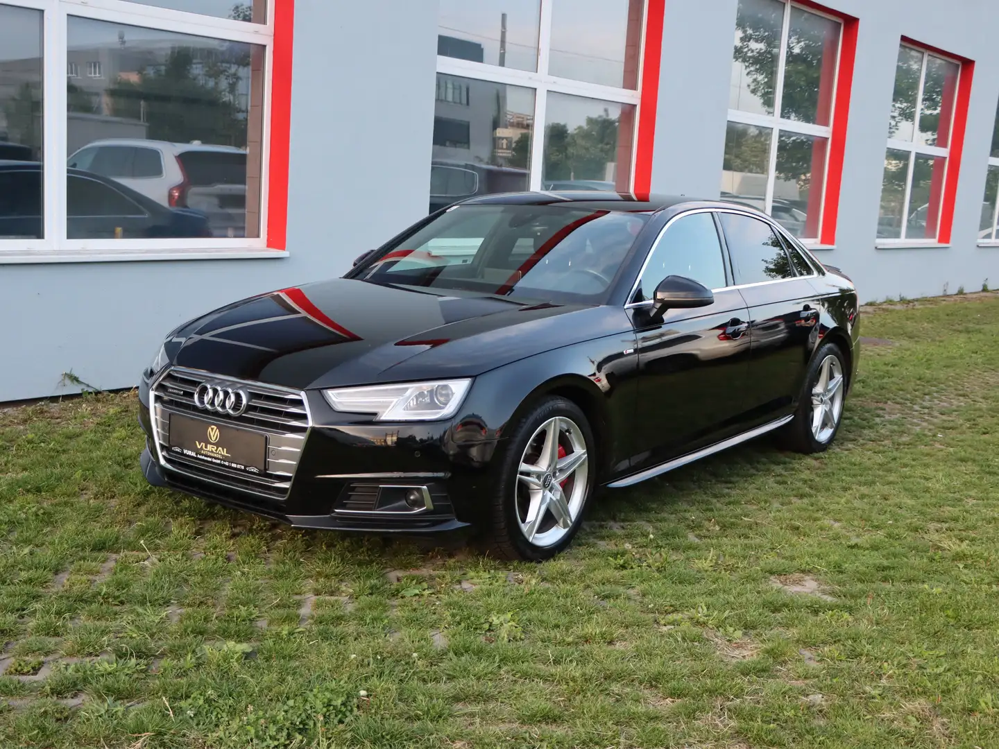 Vehicle image, number 2
