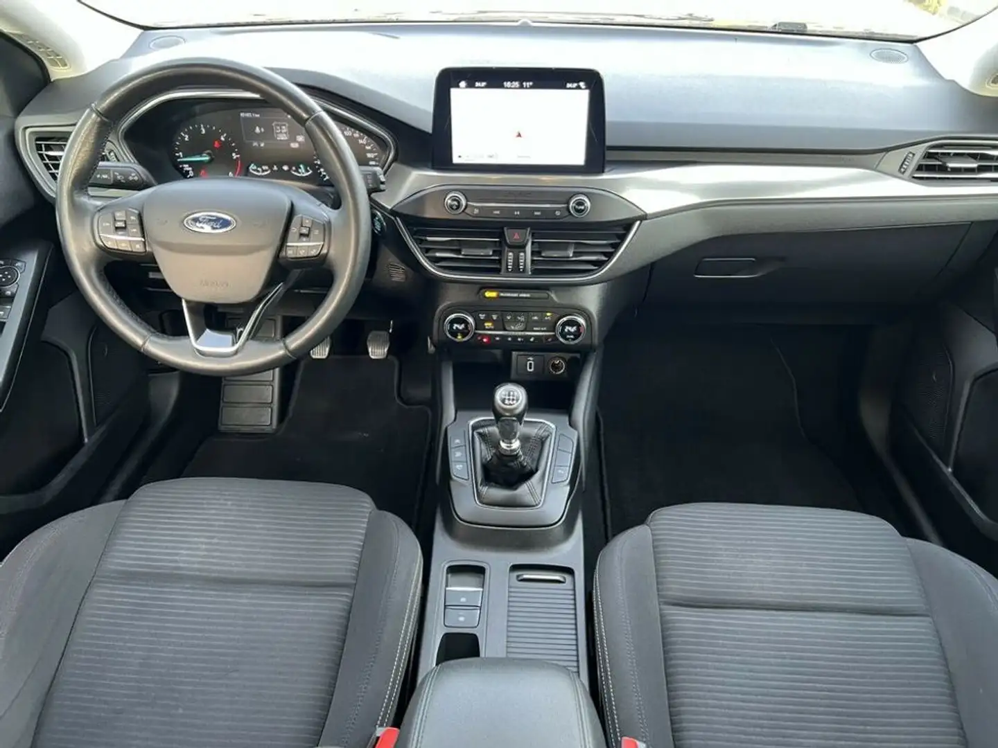 Vehicle image, number 13