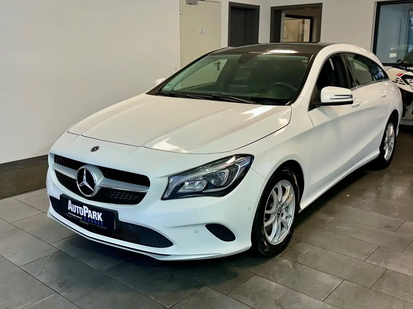 Vehicle image, number 3