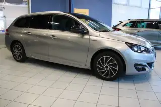 Vehicle image thumbnail, number 1