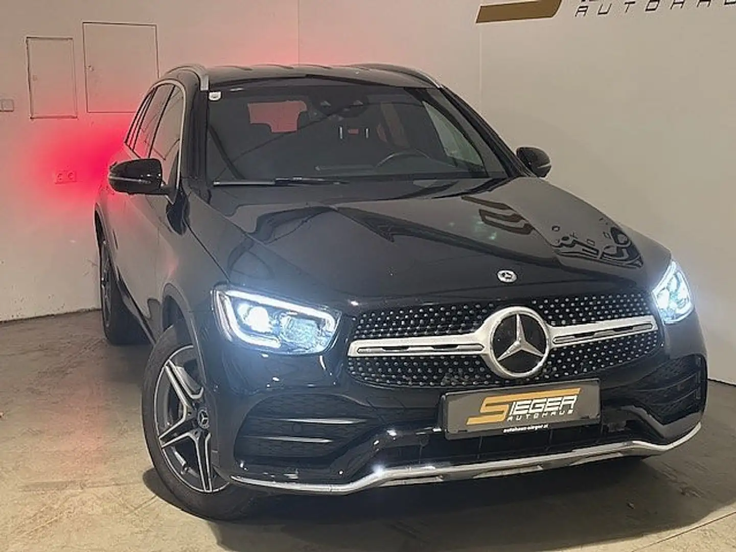 Vehicle image, number 2