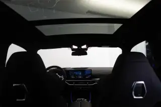 Vehicle image thumbnail, number 10