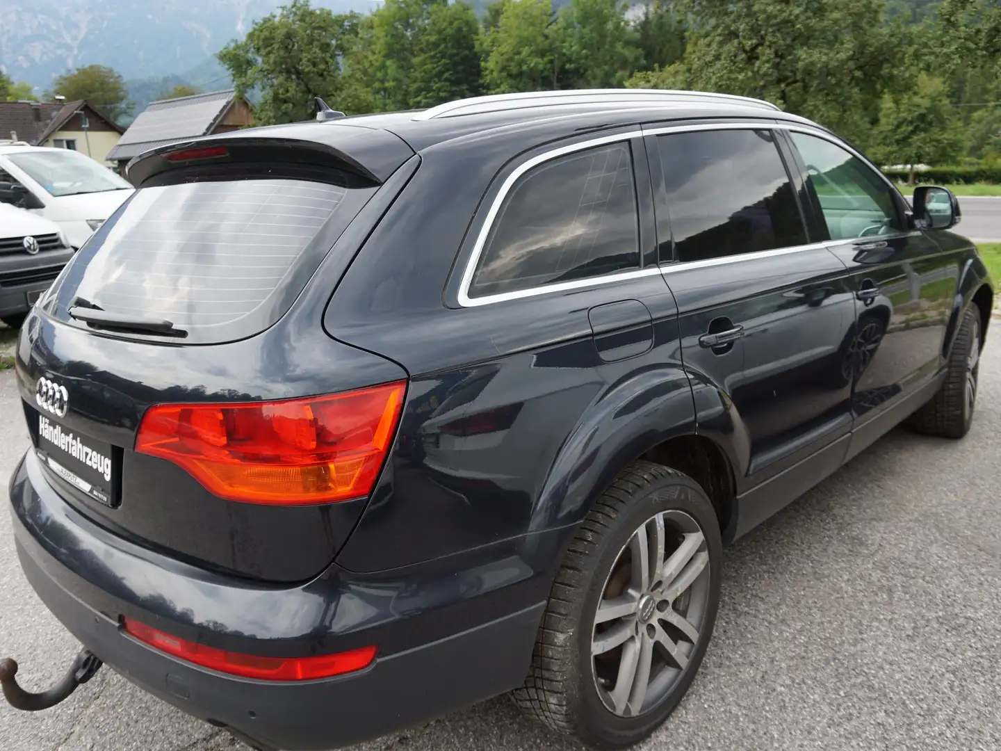 Vehicle image, number 7