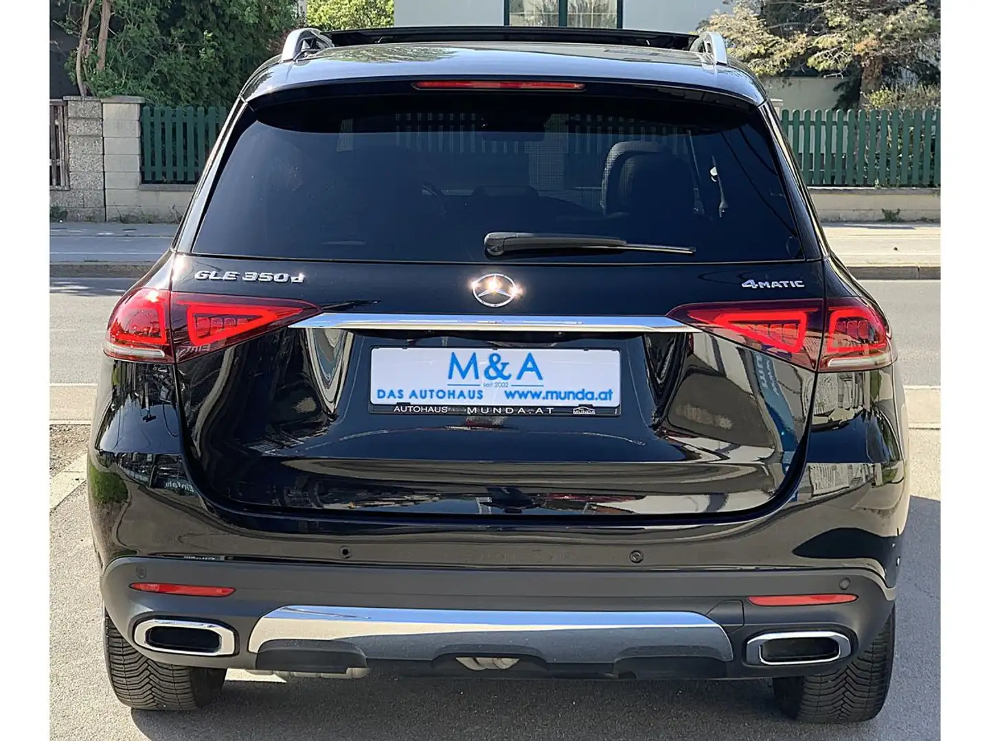 Vehicle image, number 5