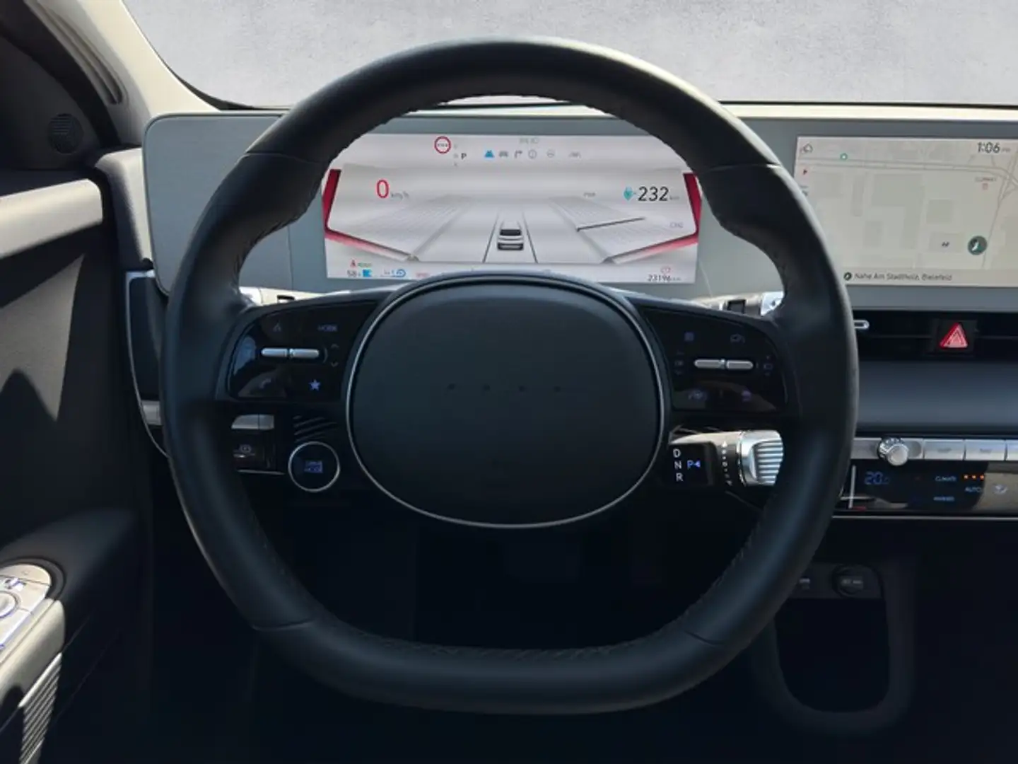 Vehicle image, number 8