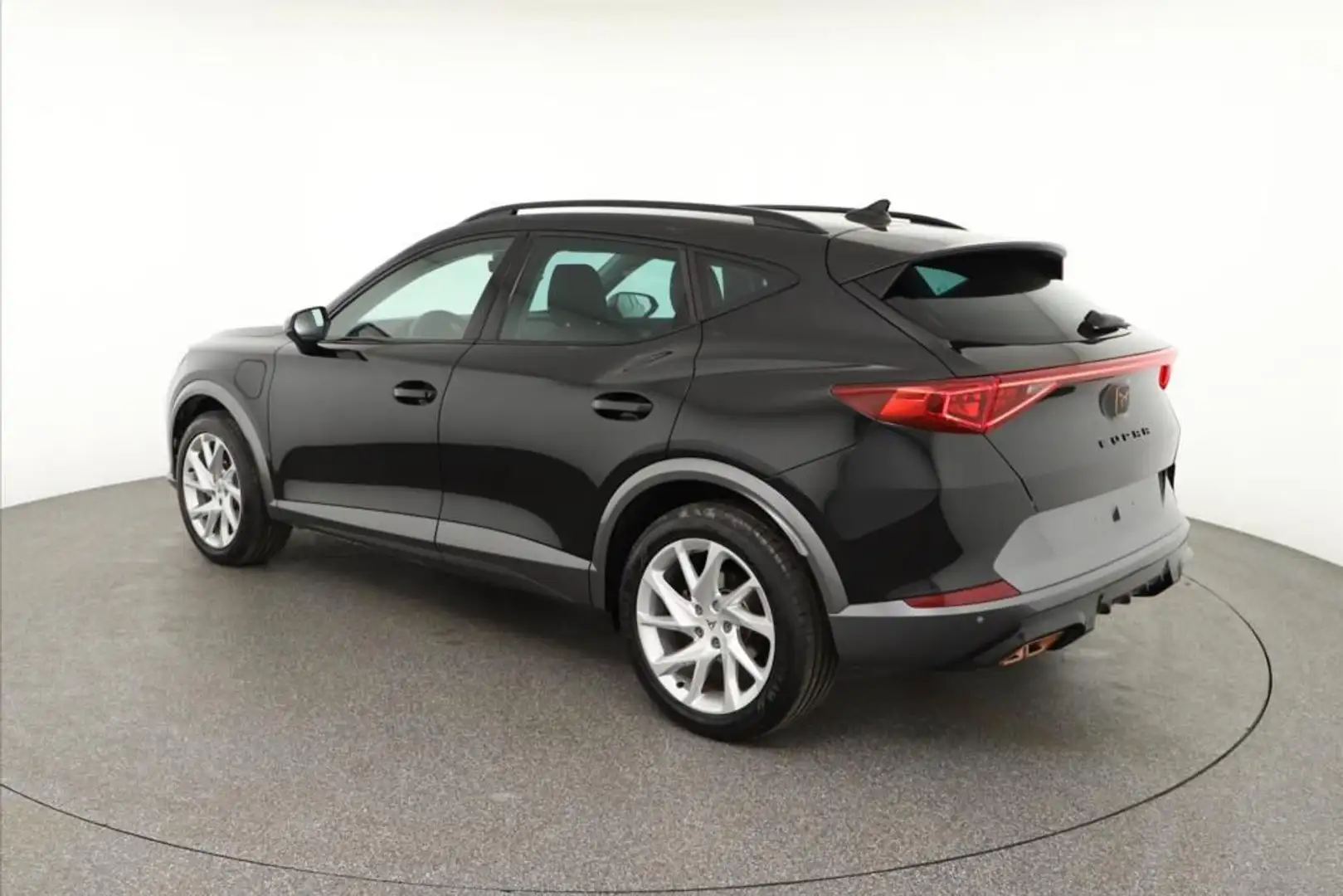 Vehicle image, number 3