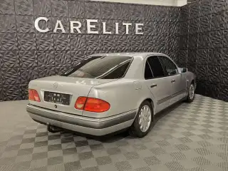 Vehicle image thumbnail, number 11