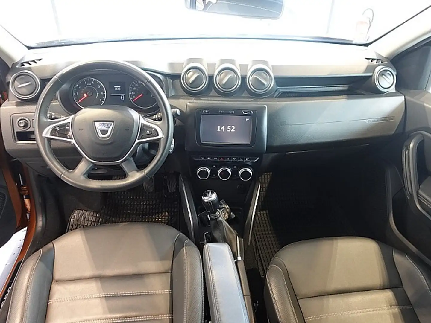 Vehicle image, number 13