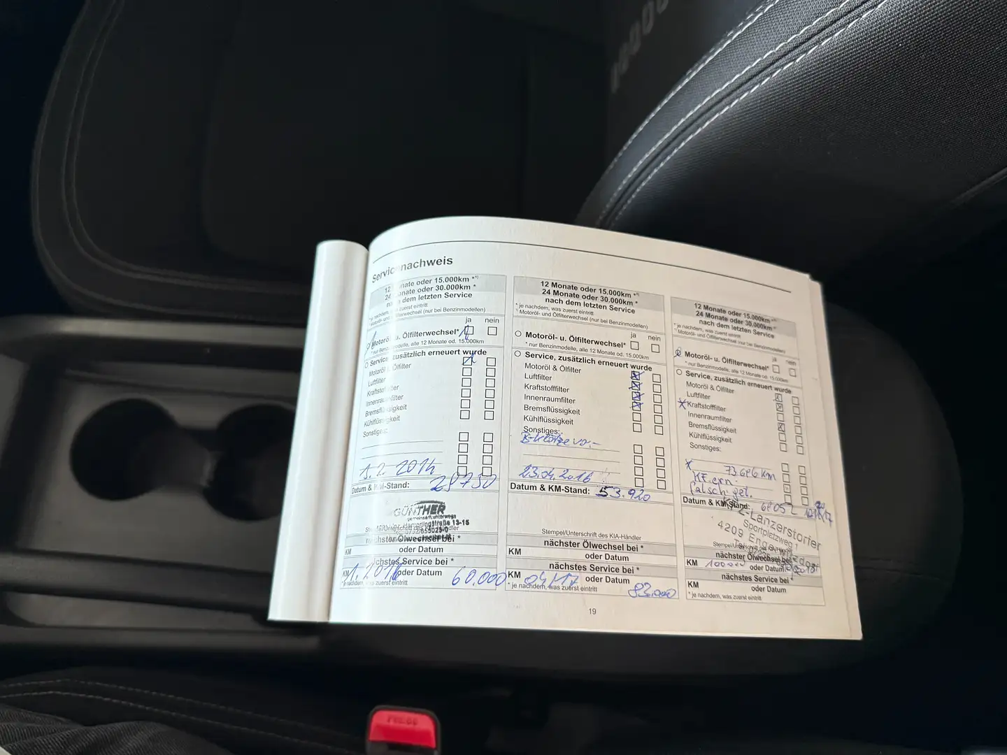 Vehicle image, number 13