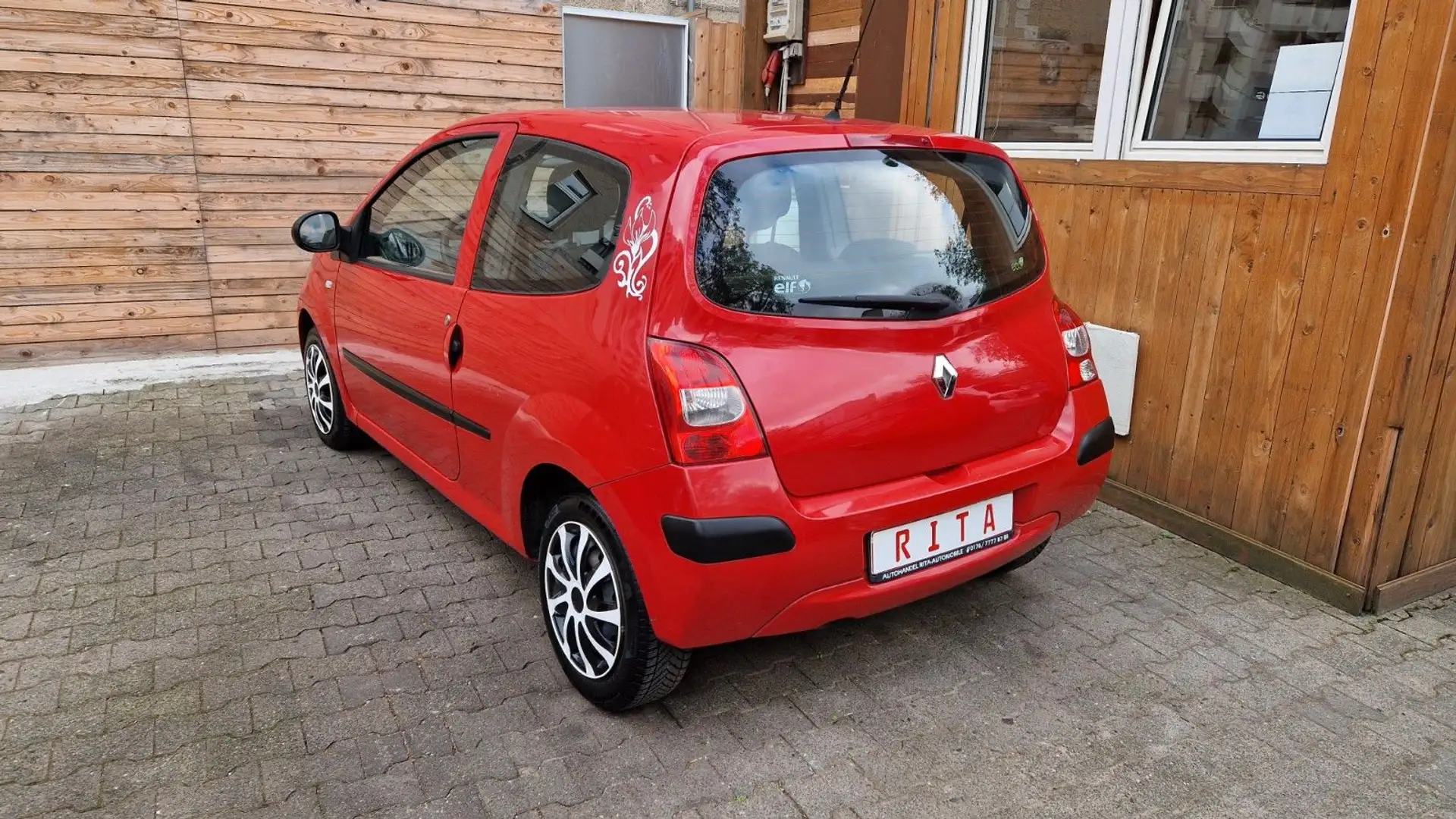 Vehicle image, number 5