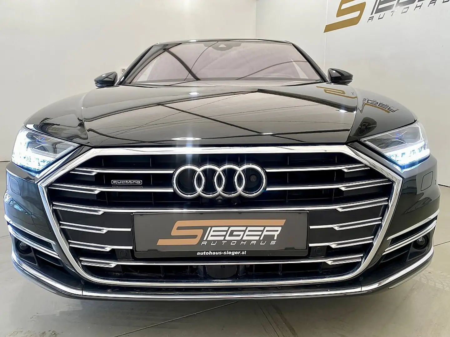 Vehicle image, number 2