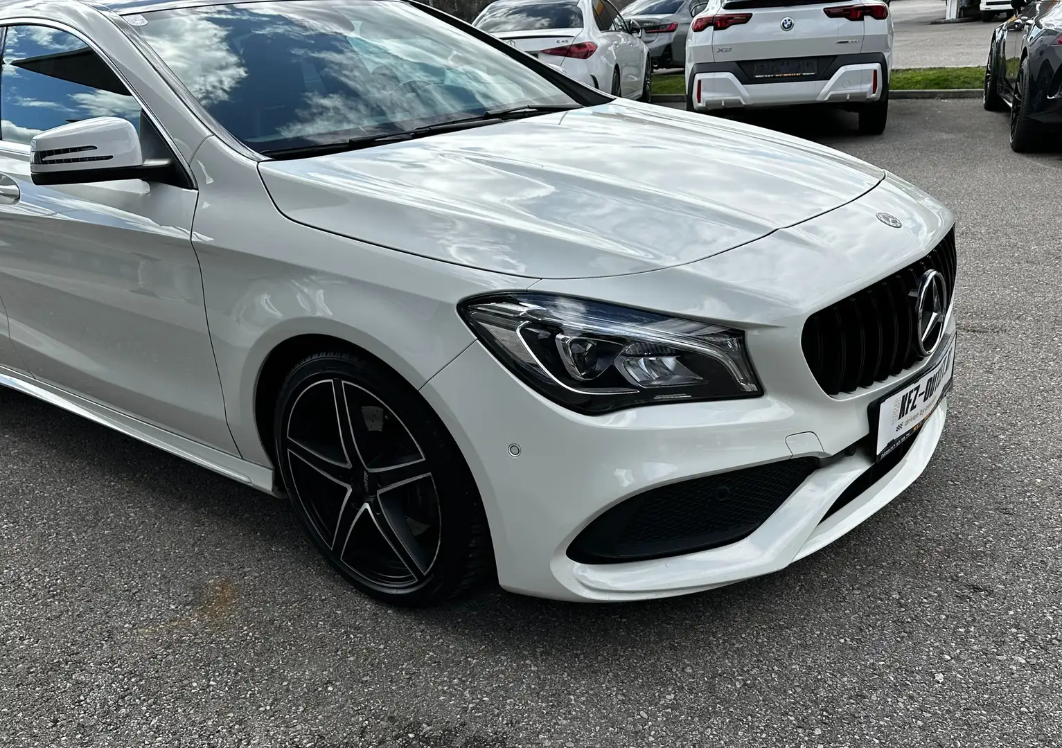 Vehicle image, number 4
