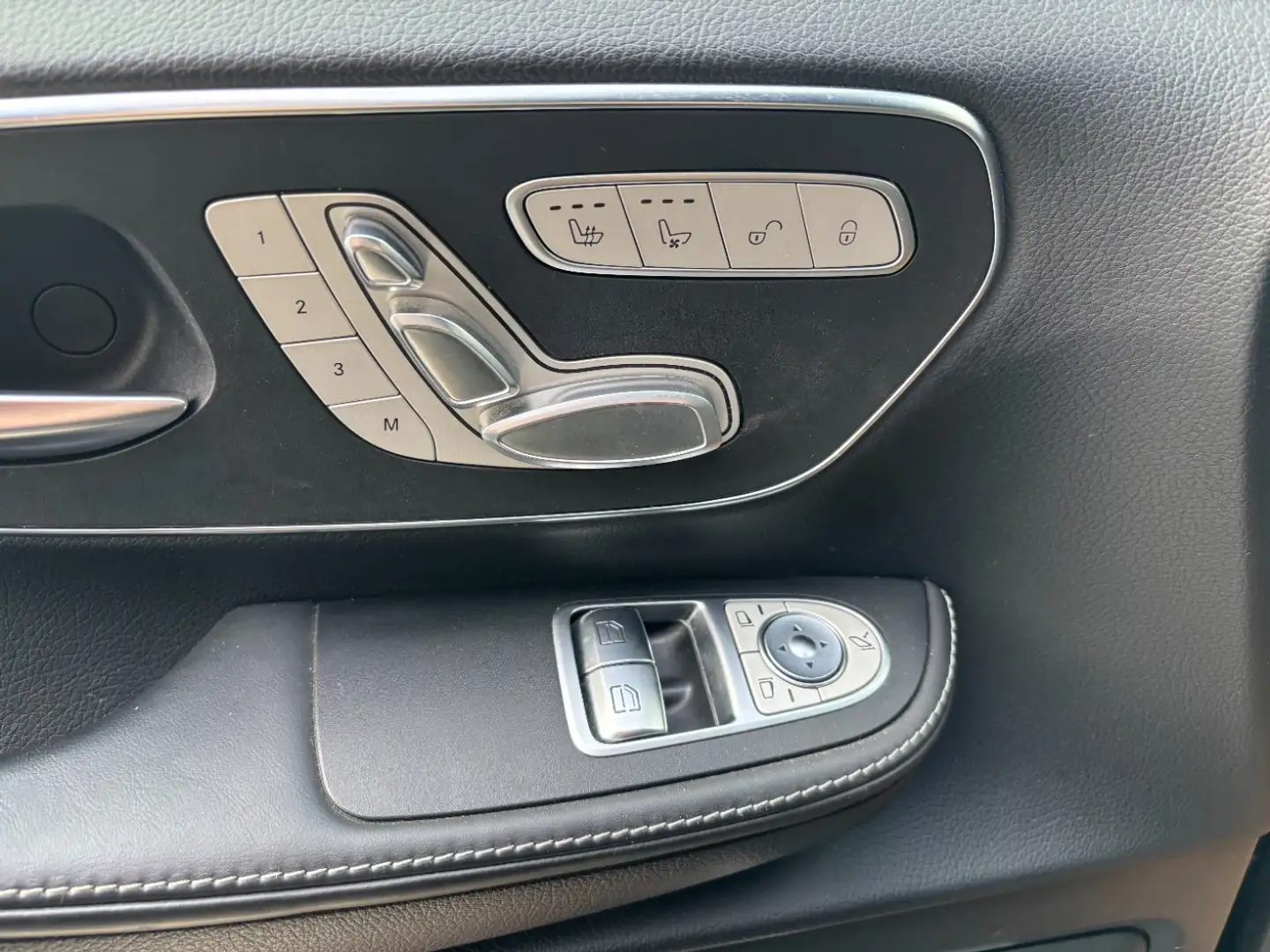 Vehicle image, number 7