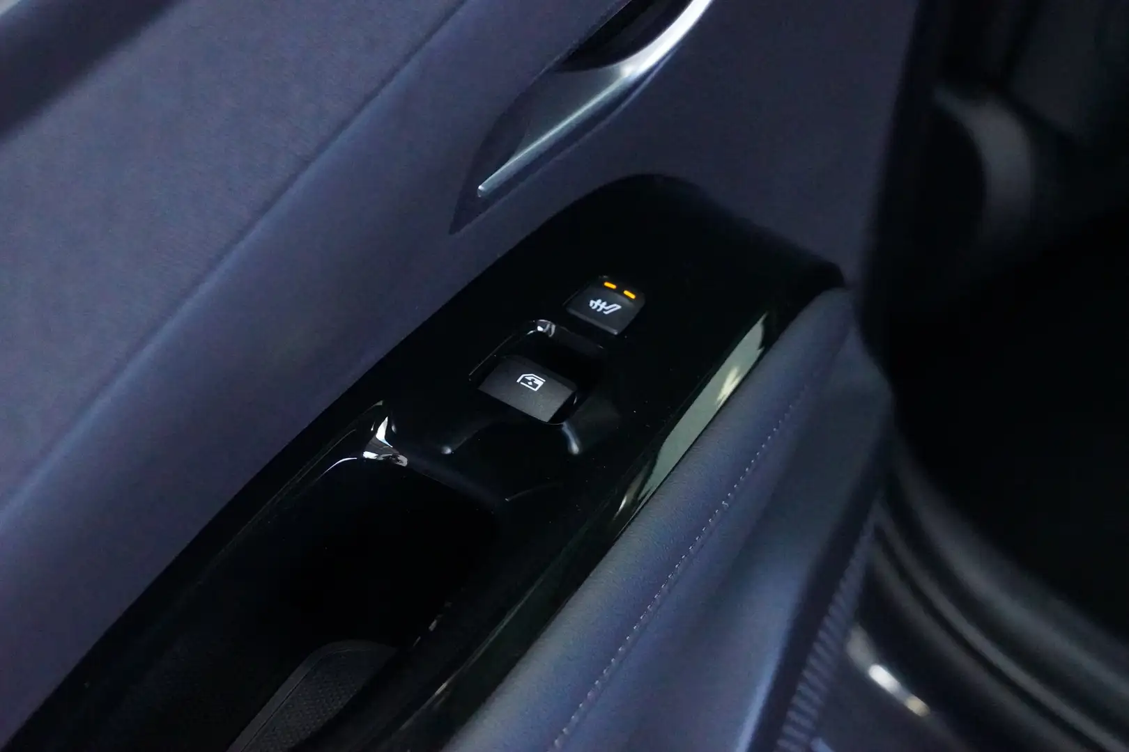 Vehicle image, number 20