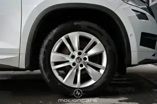 Vehicle image thumbnail, number 7