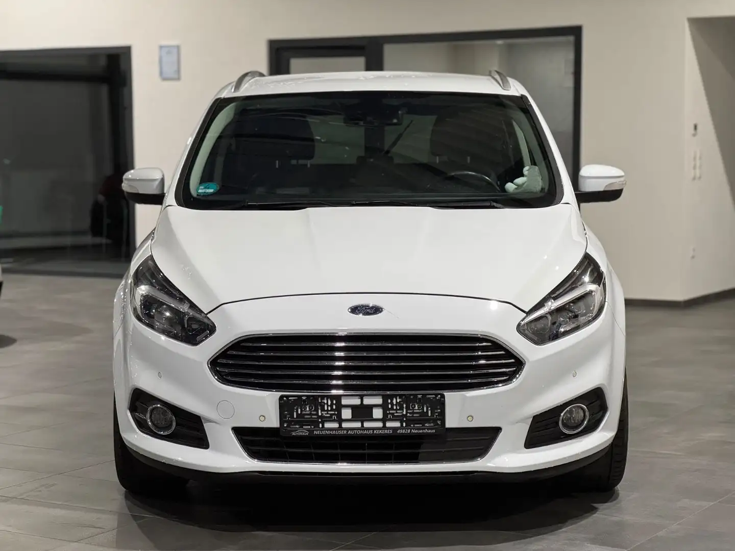 Vehicle image, number 5