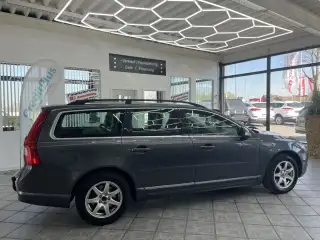 Vehicle image thumbnail, number 8